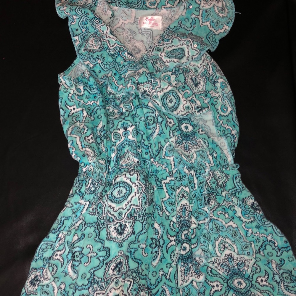 A one piece jumper. New without tags.